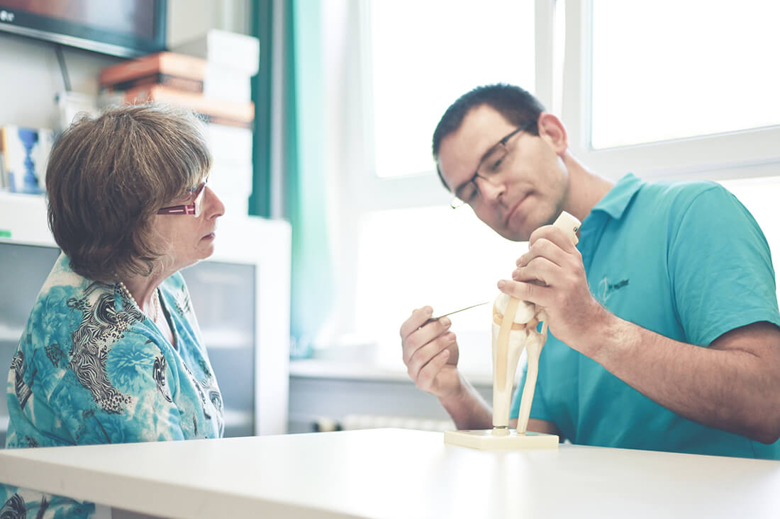 Arthrosetherapie Berlin - Dr. Völker - Leistungen der Praxis - Behandlung von Arthrose in Lichtenberg